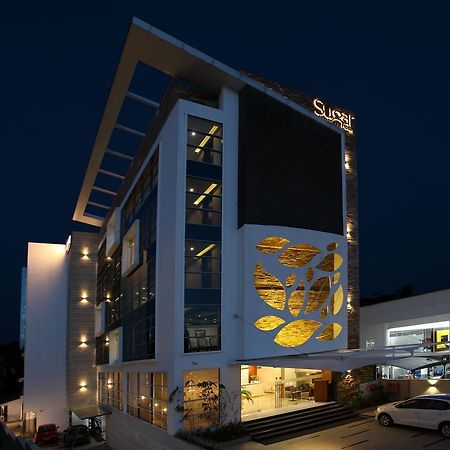 Sugar Business Hotel Kochi Luaran gambar
