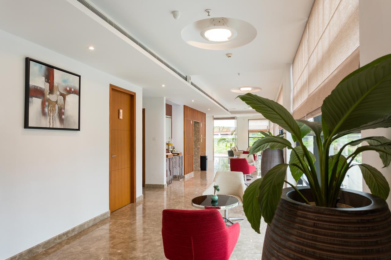 Sugar Business Hotel Kochi Luaran gambar