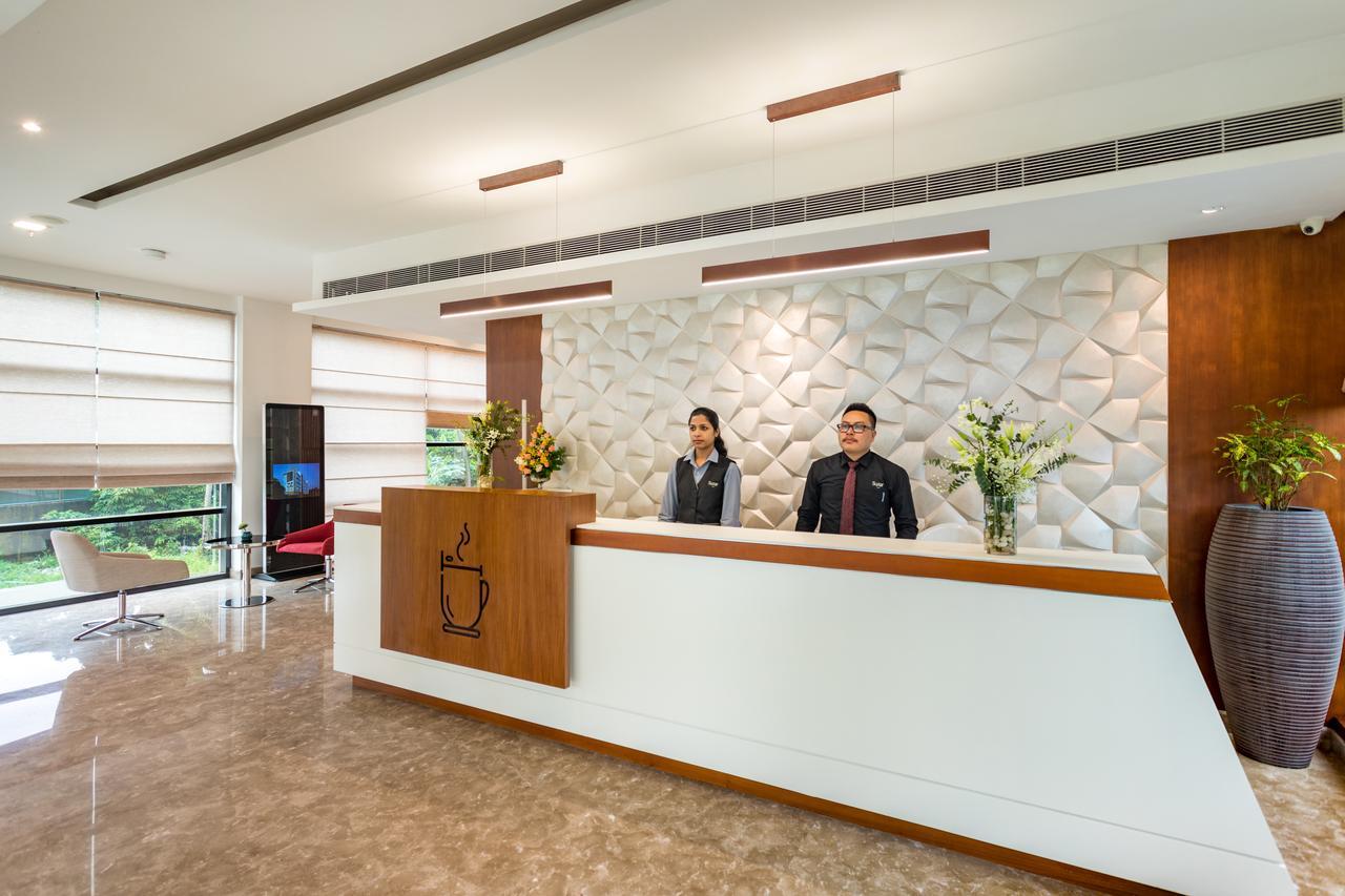 Sugar Business Hotel Kochi Luaran gambar